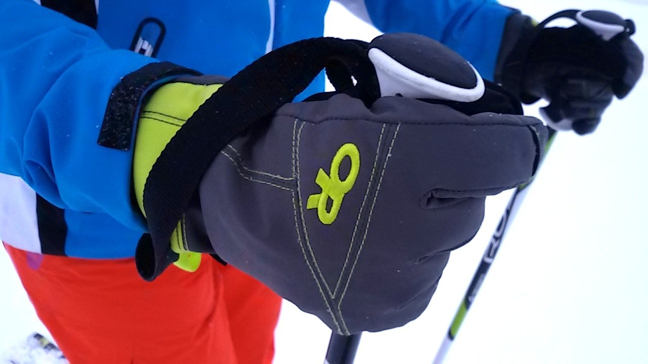 Testbericht – Outdoor Research Illuminator Sensor Gloves: Mit PrimaLoft® isolierter Allrounder-Handschuh für alpine Wintersportaktivitäten im Härtetest