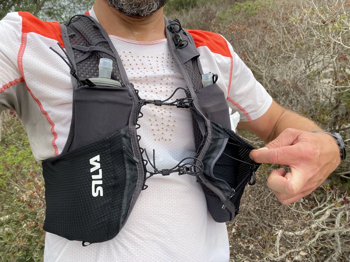 Testbericht - SILVA Strive 10 Vest + HydraPak Hydration Reservoir V 1L: Ultraleichte Laufweste für ultralange Trailrunning-Abenteuer