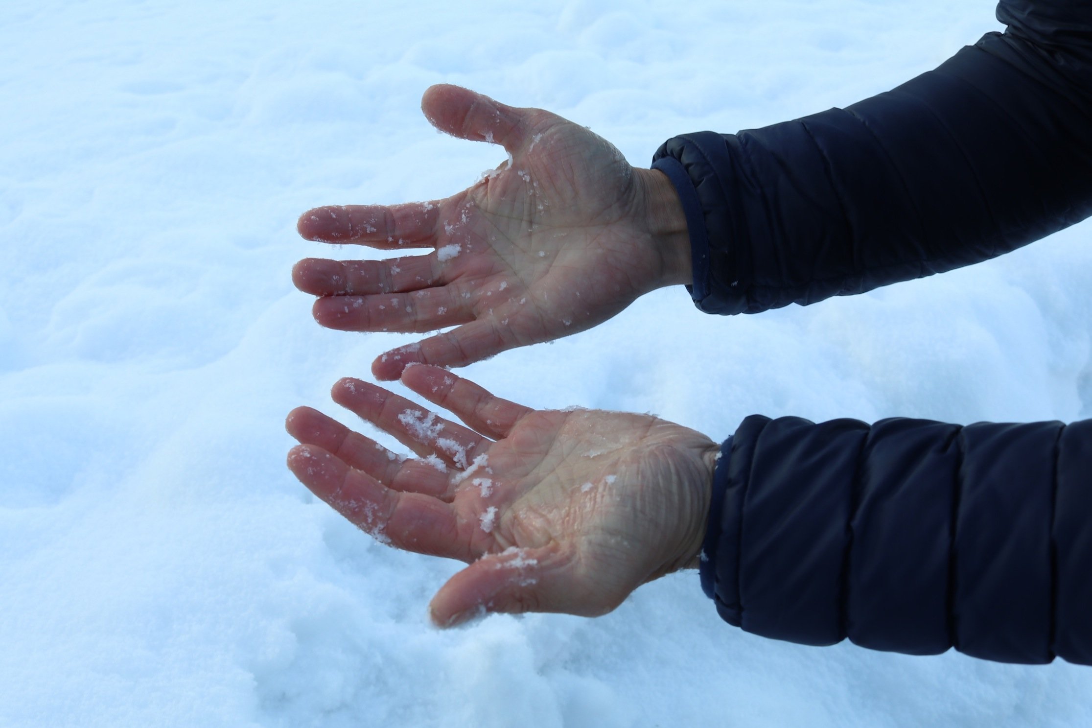 Ratgeber - kalte Hände: 9 Tipps und Tricks für warme Finger im Winter