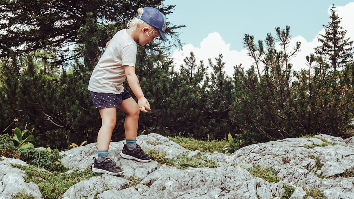 Testbericht – Viking Kinderschuhe: Funktionale und wasserdichte Outdoor-Sneaker für kleine Entdecker