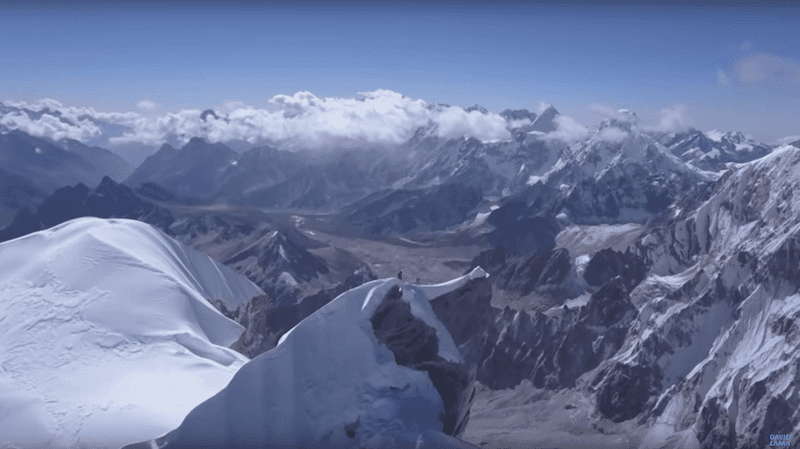 News – David Lama: Innsbrucker gelingt Solo-Erstbesteigung des Lunag Ri (6.895m) in Nepal