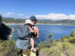 Testbericht – Osprey Poco LT: Leicht, kompakt und reiselustig – Kinderkraxe für kleine und große Outdoor-Abenteuer