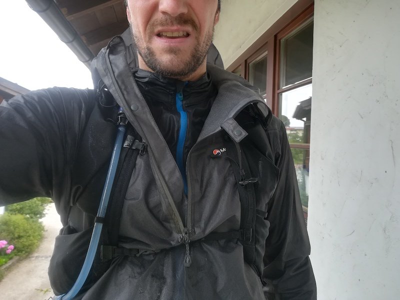 Testbericht – Montane Podium Pull-On Jacket & Pant: Federleichter und funktionaler Wetterschutz für Trail-Minimalisten