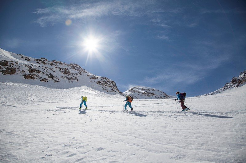 Event - Women’s Winter Camp 2019 powered by Marmot: Ladies only - Freeriden, Skitourengehen und jede Menge Spaß im Schnee
