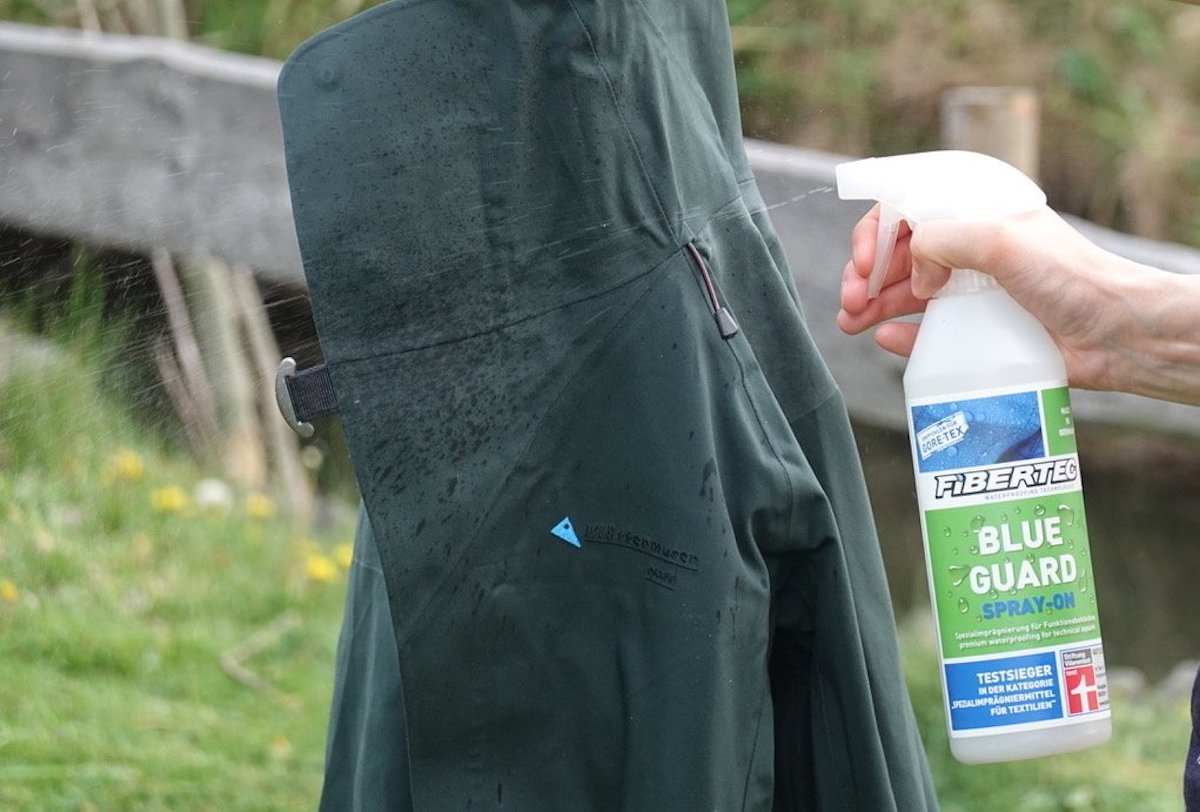 Ratgeber - Outdoorbekleidung richtig waschen: Waschtag - Tipps für die nachhaltige Pflege von Funktionsbekleidung!