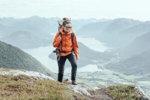 Testbericht – Helly Hansen Blaze Kollektion: Nachhaltige und innovative Outdoorbekleidung aus recyceltem Meeresplastik