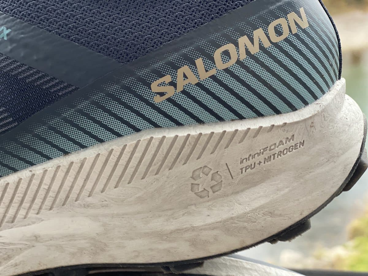 Testbericht - Salomon Vision: Nachhaltig produzierter Laufschuh für einen grünen Fußabdruck auf den Trails