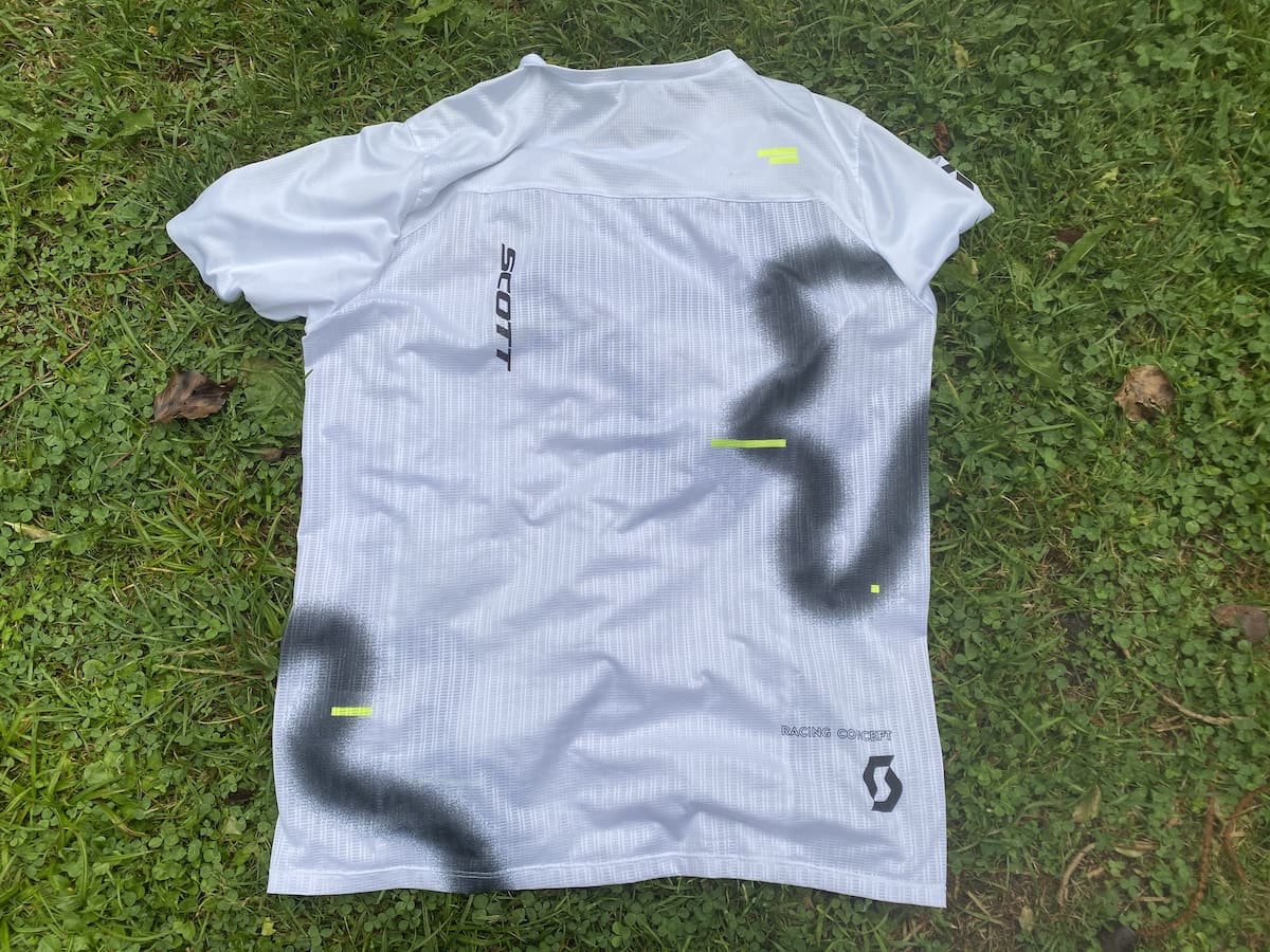 Testbericht - SCOTT RC Run Kollektion 2026: Ultraleichtes Trailrunning-Outfit der Spitzenklasse