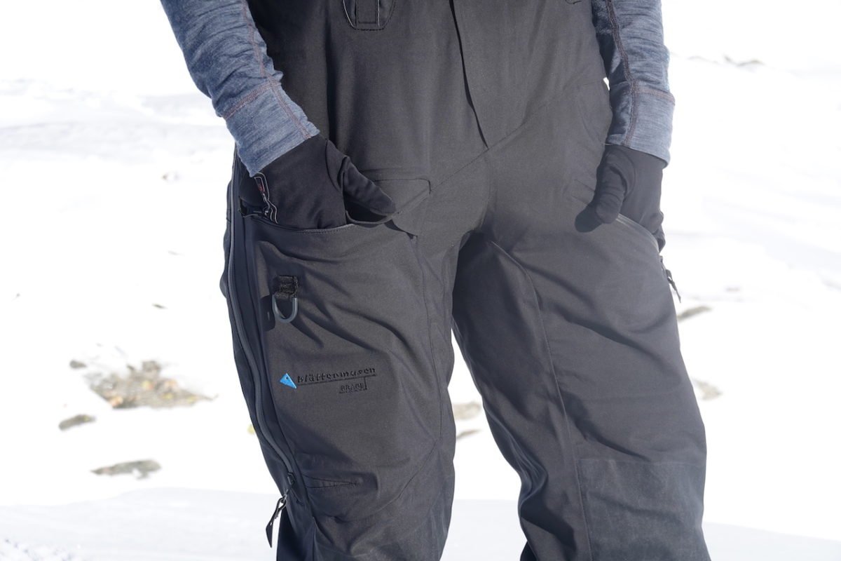 Testbericht Klättermusen Brage Shell -Jacket & Pant: Harte Wintereinätze leicht gemacht – stylische und nachhaltige Skitouren-Kombi