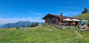 Ziele - Stoibenmöser Alm (1.240m): Mittelschwere Bergtour im Chiemgau mit traumhaftem Panorama und gleich drei Almhütten