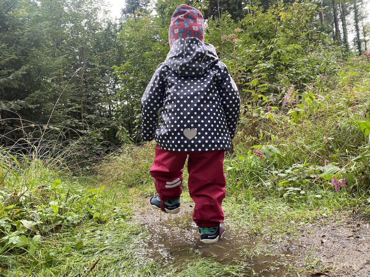 Testbericht - Vivobarefoot Barfußschuhe Kids: Wasserdichte Kinderschuhe für die nasskalte Jahreszeit