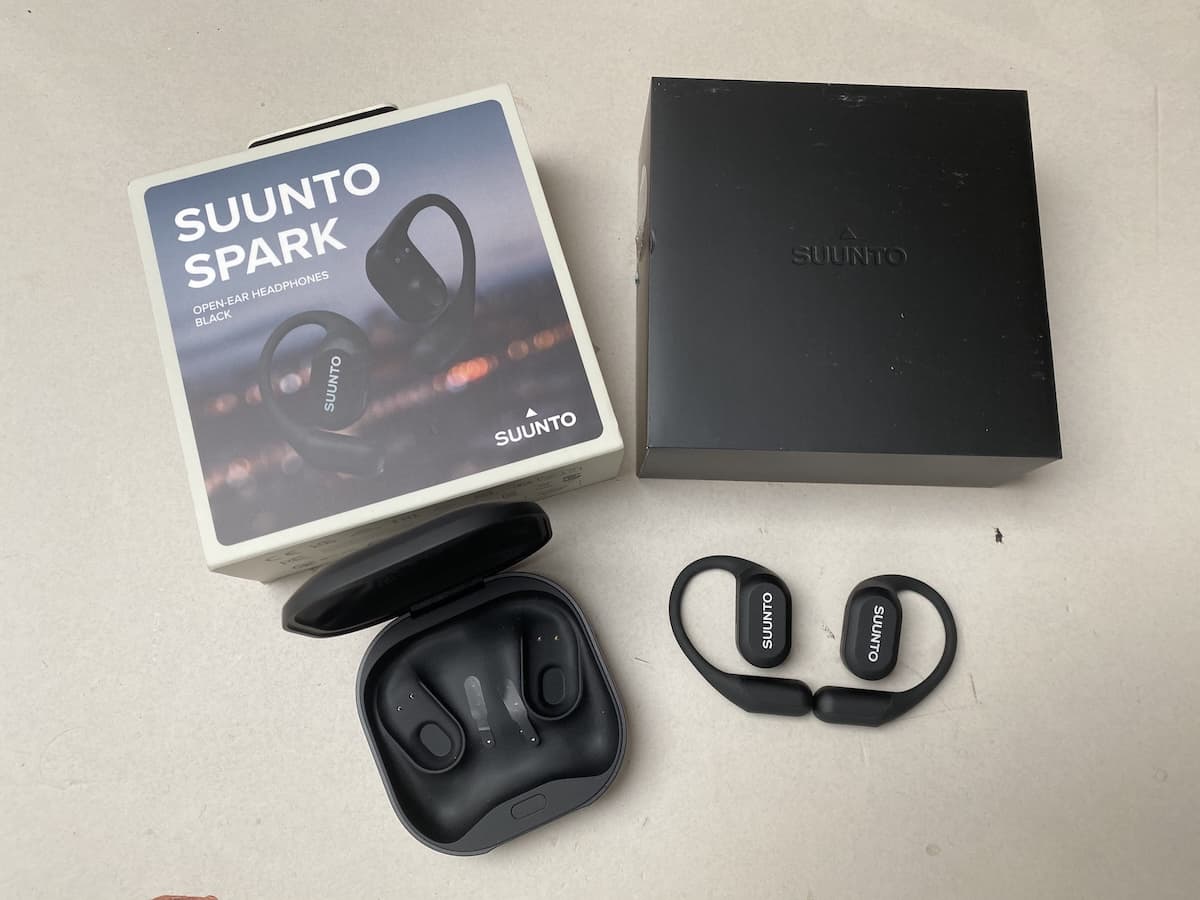 Testbericht - Suunto Spark: Superleichte Bluetooth-Kopfhörer im OpenEar-Design und mit inovativer Luftschall-Technologie 1 Testbericht - Suunto Spark: Superleichte Bluetooth-Kopfhörer im OpenEar-Design und mit inovativer Luftschall-Technologie