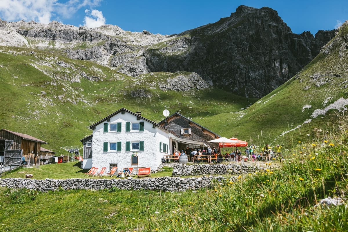 Ziele - Warth-Schröcken / Vorarlberg: Sattgrünes Kronjuwel für Outdoor-Begeisterte und Trailrunning-Fans