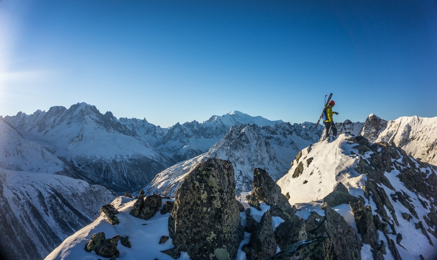 News – Summits of My Life: Kilian Jornet plant waghalsige Speed-Besteigung des Mount Everest