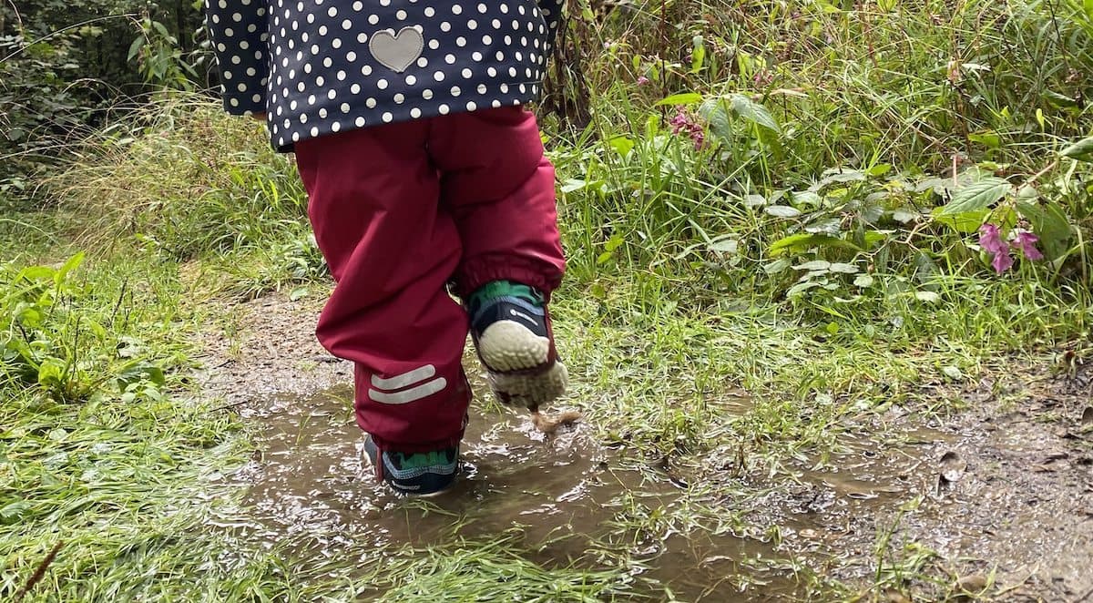 Testbericht - Vivobarefoot Barfußschuhe Kids: Wasserdichte Kinderschuhe für die nasskalte Jahreszeit