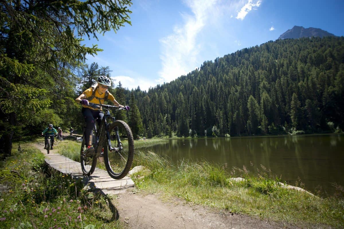 Erfahrungsbericht – Womens’ Bike Camp: Bike hard & relax smart – Frauenpower auf den MTB-Trails am Reschensee
