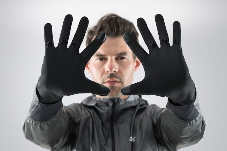 Testbericht – GORE® Wear / GORE-TEX INFINIUM™ STRETCH Handschuhe: Fingerspitzengefühl an der Nähmaschine und im Handschuh