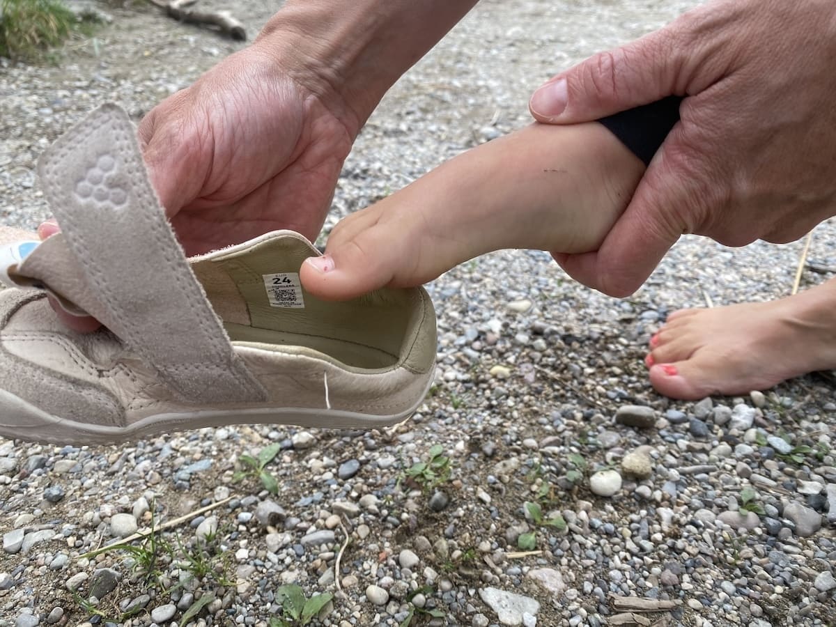 Testbericht - Vivobarefoot Gobi 2 Serie: Superbequeme Barfußschuhe aus Echtleder für die ganze Familie