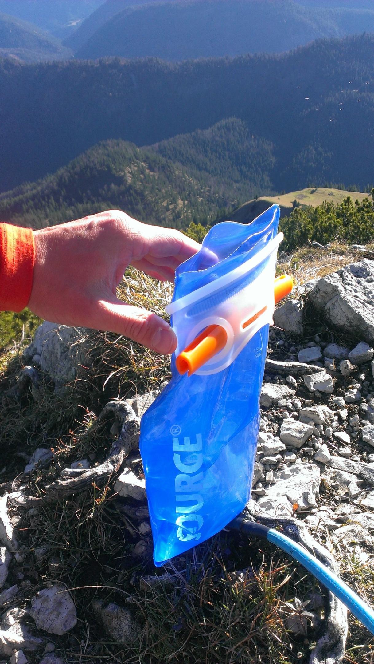 Testbericht - Source Ultimate Hydration System: Widepac Trinksystem - ultimative Wasserquelle für durstige Outdoorsportler