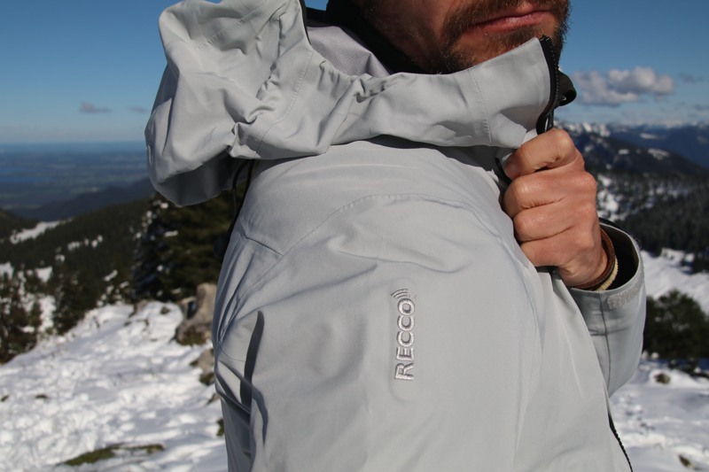Testbericht – Helly Hansen Odin Infinity Shell Jacket: Eine "umweltfreundliche" Hardshell für maximalen Wetterschutz besser als Gore-Tex?
