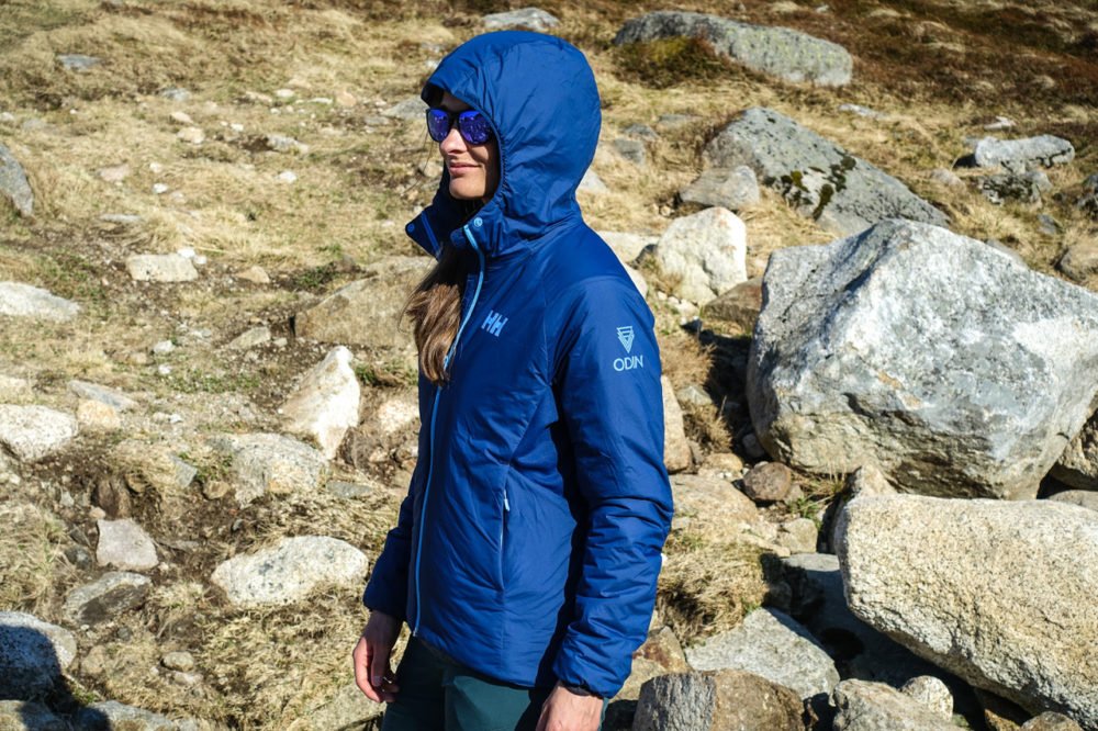 Testbericht – Helly Hansen Odin Stretch Hooded Insulation Jacket: Leichte und funktionale Isolationsjacke mit viel Bewegungsfreiheit