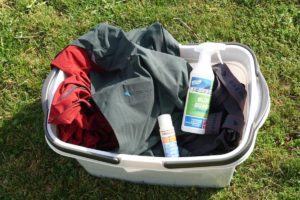 Ratgeber - Outdoorbekleidung richtig waschen:  Waschtag - Tipps für die nachhaltige Pflege von Funktionsbekleidung!