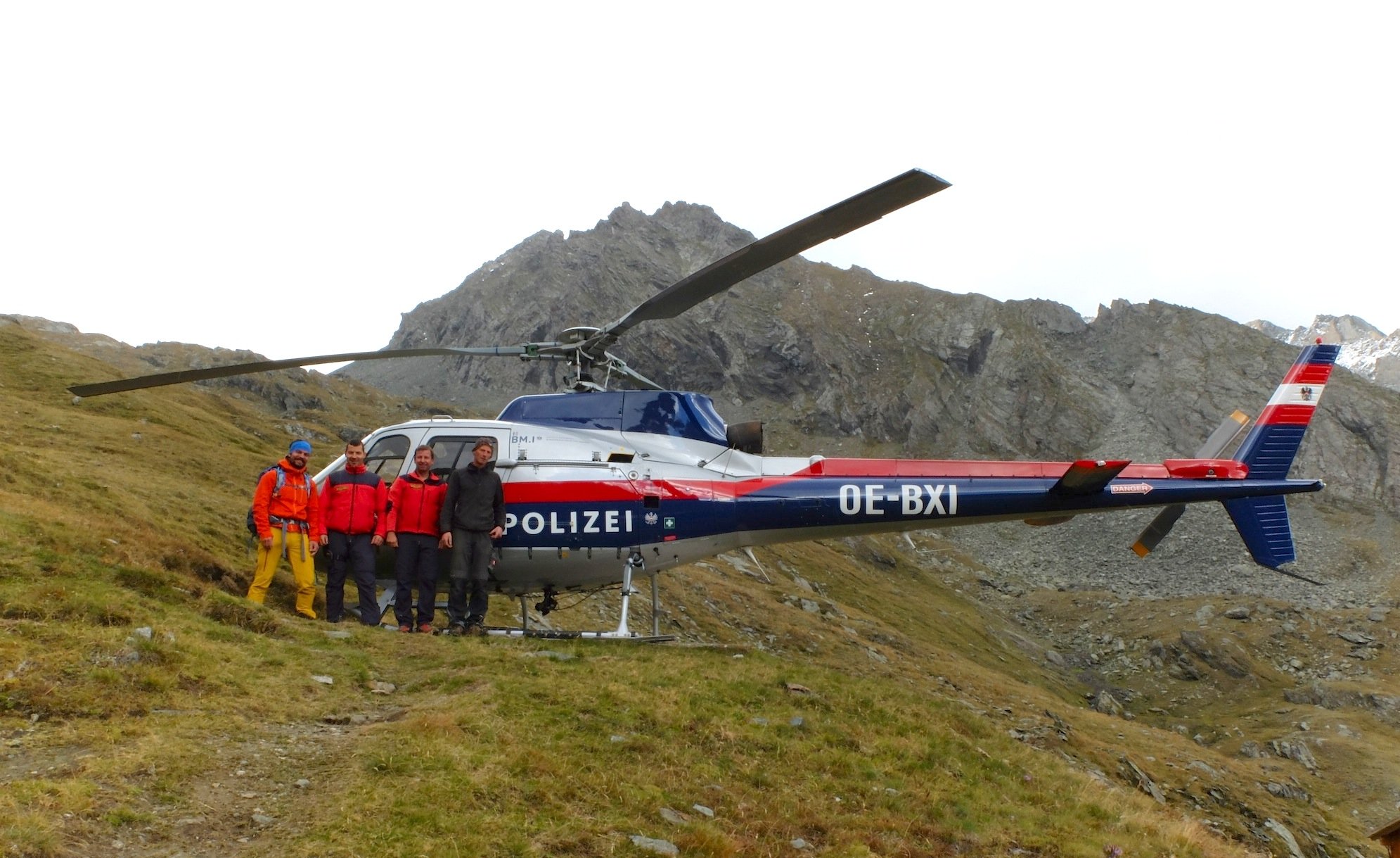 Erfahrungsbericht – Flugrettung in Osttirol: Am Seil und ohne doppelten Boden – Rettung aus der (Berg)Not