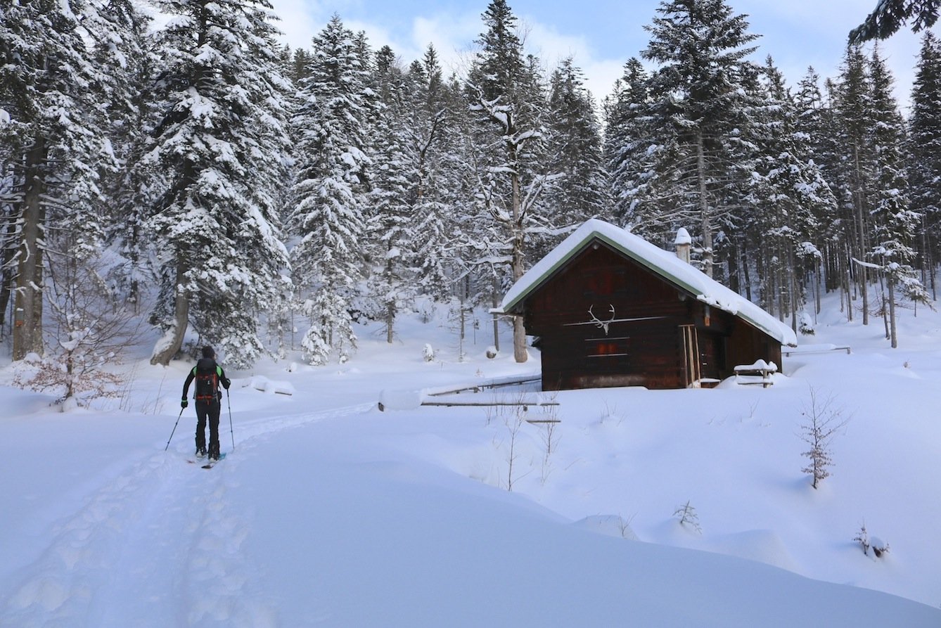 Ziele – Simetsberg (1.840m) im Wallgau: Mittelschwere Skitour und/oder Schneeschuhtour mit Blick ins Karwendel