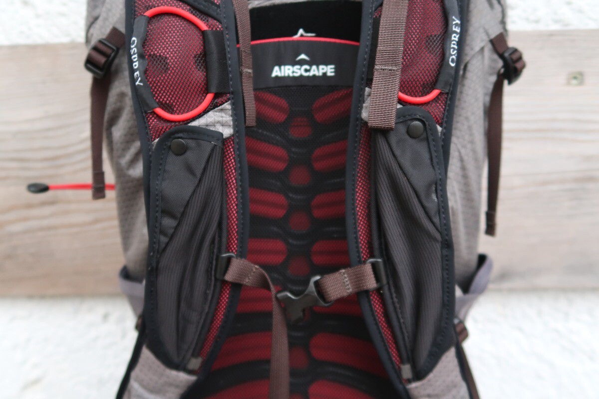 Testbericht - Osprey Talon Pro 30: Der Extremsportler unter den funktionalen und robusten Rucksäcken 6 Testbericht - Osprey Talon Pro 30: Der Extremsportler unter den funktionalen und robusten Rucksäcken