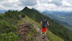 Ziele - Halserspitz (1.862m): Mittelschwere Bergtour auf den höchsten Gipfel der Blauberge