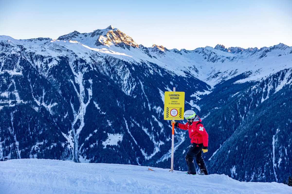 News - International Ski Patrol Day 2022: Helly Hansen bedankt sich bei den Mitgliedern der Pisten- und Rettungsdienste in aller Welt