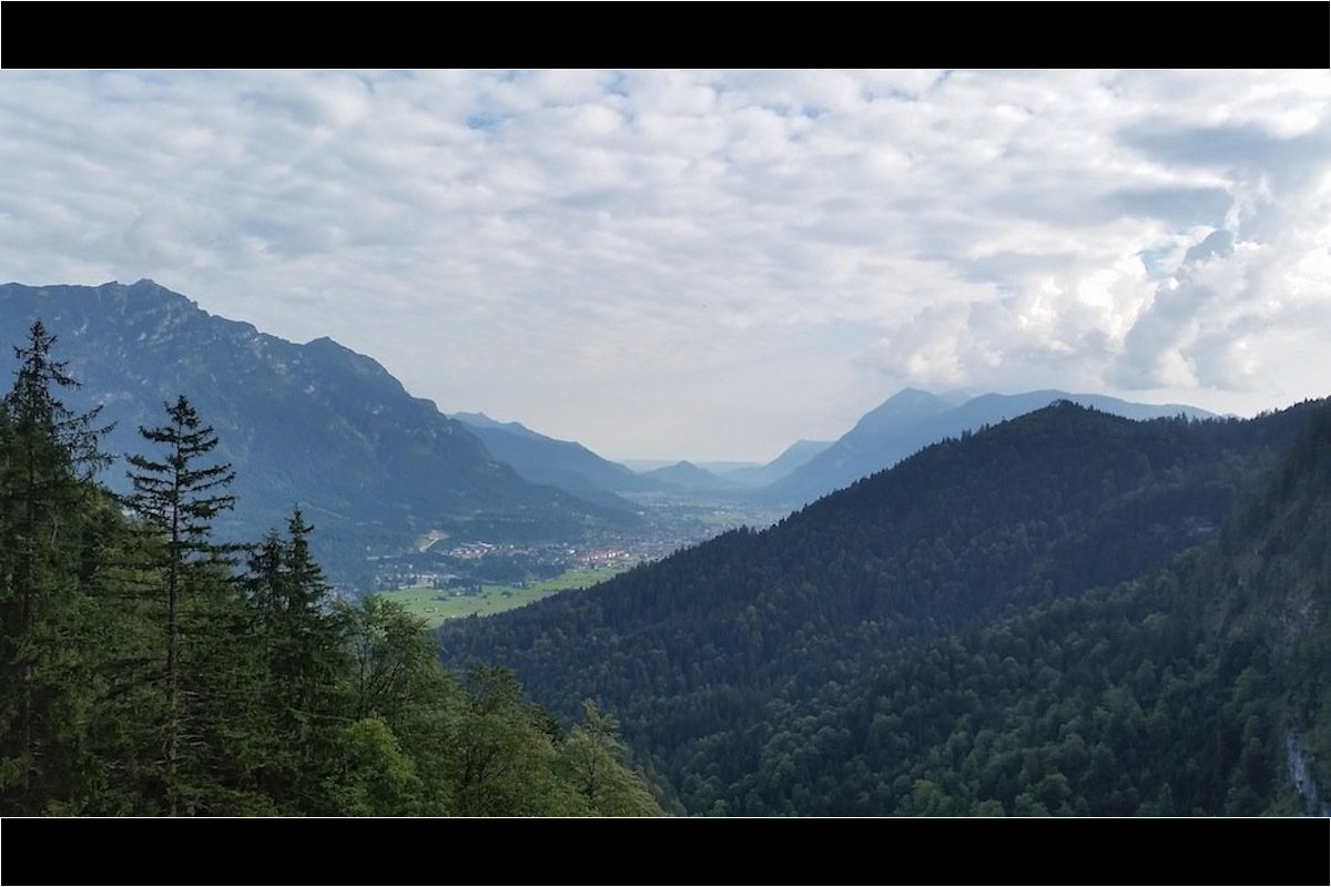 Ziele - Südliche Riffelspitze (2.262m): Anspruchsvolle Rundtour im Wettersteingebirge mit Blick auf die Zugspitze 9 Ziele - Südliche Riffelspitze (2.262m): Anspruchsvolle Rundtour im Wettersteingebirge mit Blick auf die Zugspitze