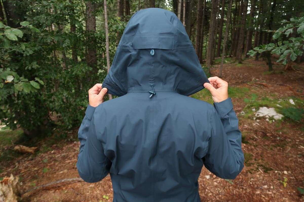 Testbericht – Helly Hansen Frühjahr- / Sommerkollektion 2021: Nachhaltiger Wetterschutz und qualitativ hochwertige Regenbekleidung für Damen und Herren 22 Testbericht – Helly Hansen Frühjahr- / Sommerkollektion 2021: Nachhaltiger Wetterschutz und qualitativ hochwertige Regenbekleidung für Damen und Herren