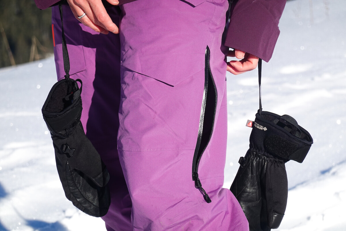 Testbericht – Helly Hansen Aurora Infinity Shell Ski Jacket & Pants: Stylische, nachhaltige und PFC-freie Allround-Kombi für jeden Skitag 9 Testbericht – Helly Hansen Aurora Infinity Shell Ski Jacket & Pants: Stylische, nachhaltige und PFC-freie Allround-Kombi für jeden Skitag