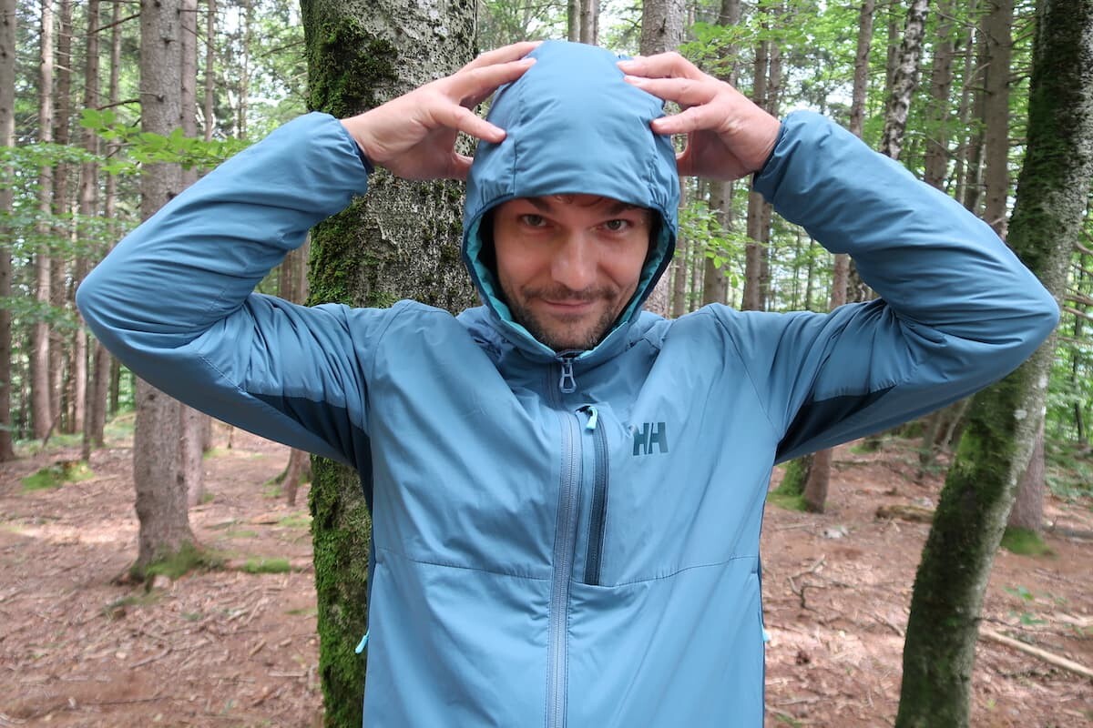 Testbericht – Helly Hansen Frühjahr- / Sommerkollektion 2021: Nachhaltiger Wetterschutz und qualitativ hochwertige Regenbekleidung für Damen und Herren 8 Testbericht – Helly Hansen Frühjahr- / Sommerkollektion 2021: Nachhaltiger Wetterschutz und qualitativ hochwertige Regenbekleidung für Damen und Herren