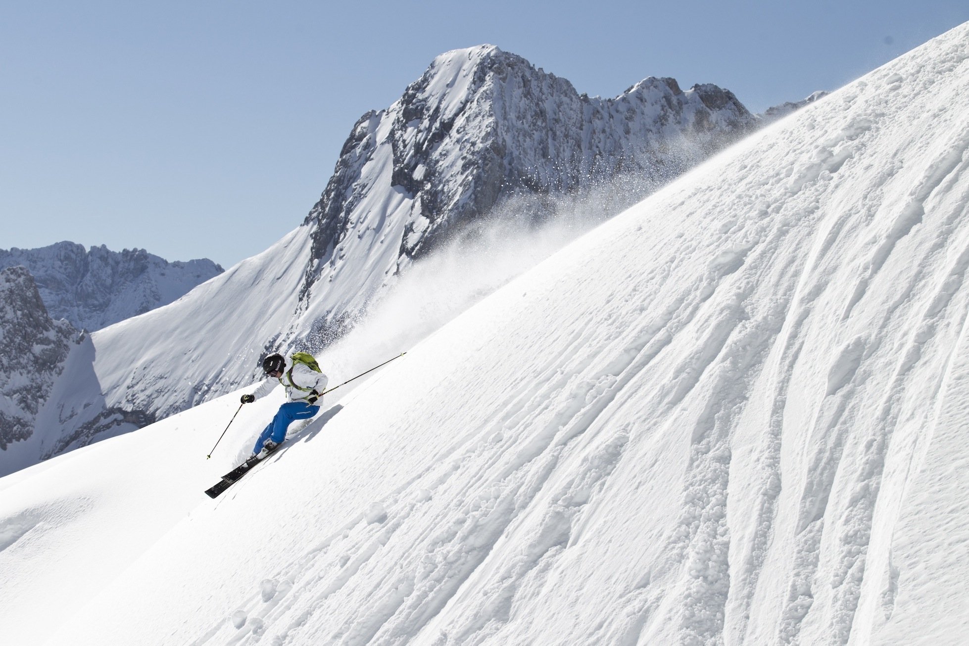 Winter – Deutscher Skilehrerverband (DSLV): Schritt für Schritt ins Backcountry – Tipps für den Einstieg ins Off-Pist-Skifahren