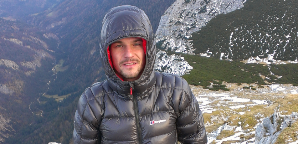 Testbericht – Berghaus Ramche Jacket: Ultraleichte und mollig warme Daunenjacke im Test