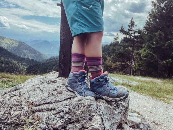 Testbericht - Darn Tough Kids: Kleine Füße, große Touren - Merinosocken für Nachwuchsbergsteiger