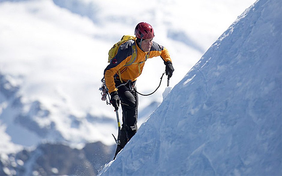 MAMMUT Athlet Daniel Arnold setzt unglaubliche Bestmarke - Neuer Speed-Rekord in der Eiger Nordwand (FotoCredit: Thomas Ulrich)