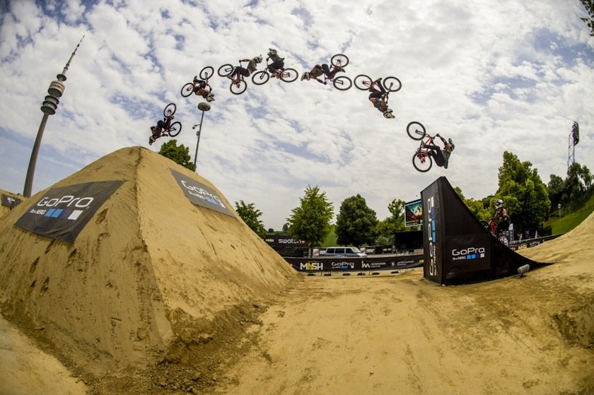 Events - Munich Mash 2014: Swatch Prime Line Munich legt perfekte Landung in München hin - Antoine Bizet (© Swatch / Chrisoph Laue)