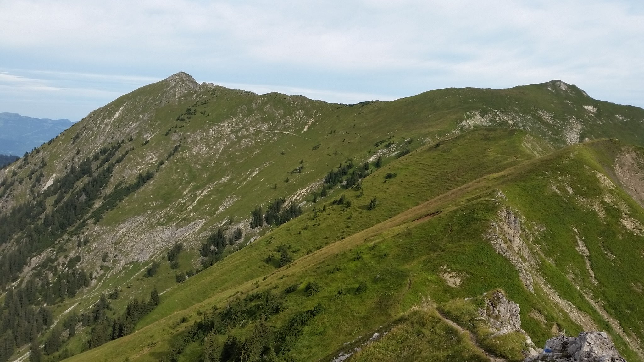 Ziele - Große Klammspitze (2.280m): Flowige Trails auf dem Weg zum Heubatkopf (© airfreshing.com)
