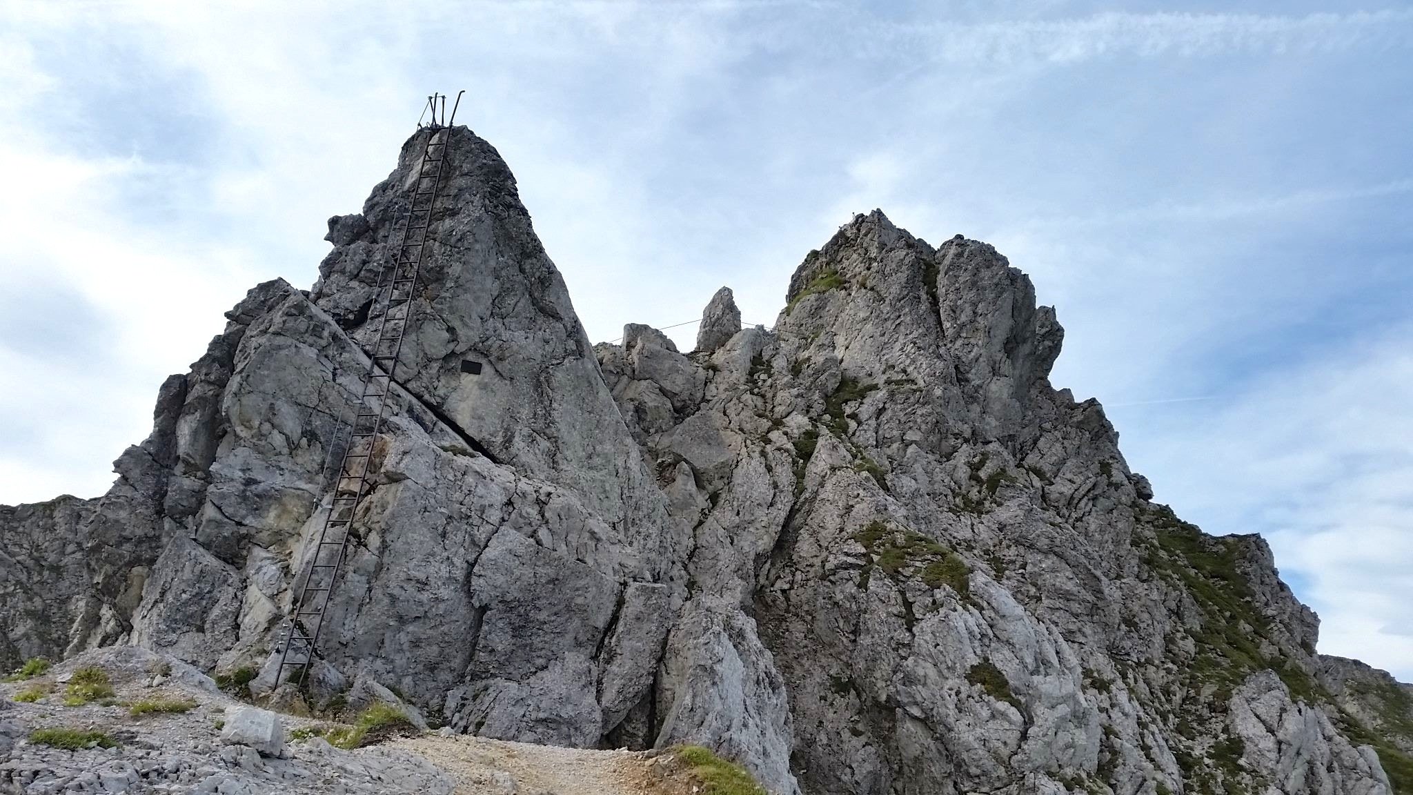 Ziele - Große Klammspitze (2.280m): Die Hohen Gänge sind zwar drahtversichert, aber nicht ganz ohne (© airfreshing.com)
