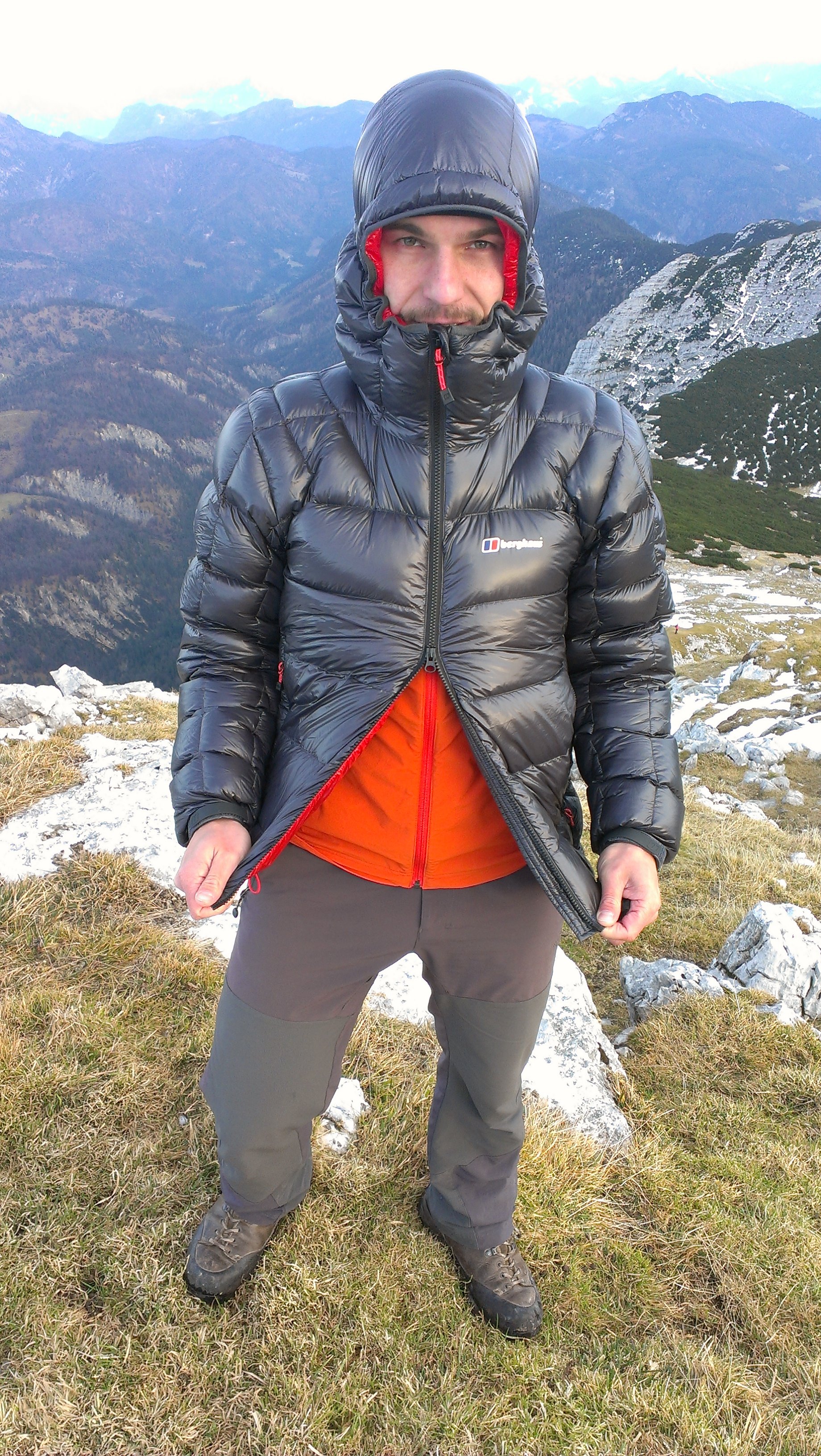 Ultraleichte und mollig warme Daunenjacke
