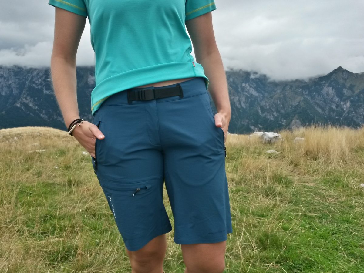 Testbericht – Vaude Outdoorbekleidung für Mädels: Ein Sixpack voller Nachhaltigkeit - Stylisches Outfit für den perfekten Bergtag