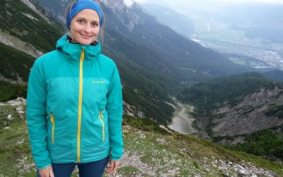Testbericht – Vaude Outdoorbekleidung für Mädels: Ein Sixpack voller Nachhaltigkeit – Stylisches Outfit für den perfekten Bergtag