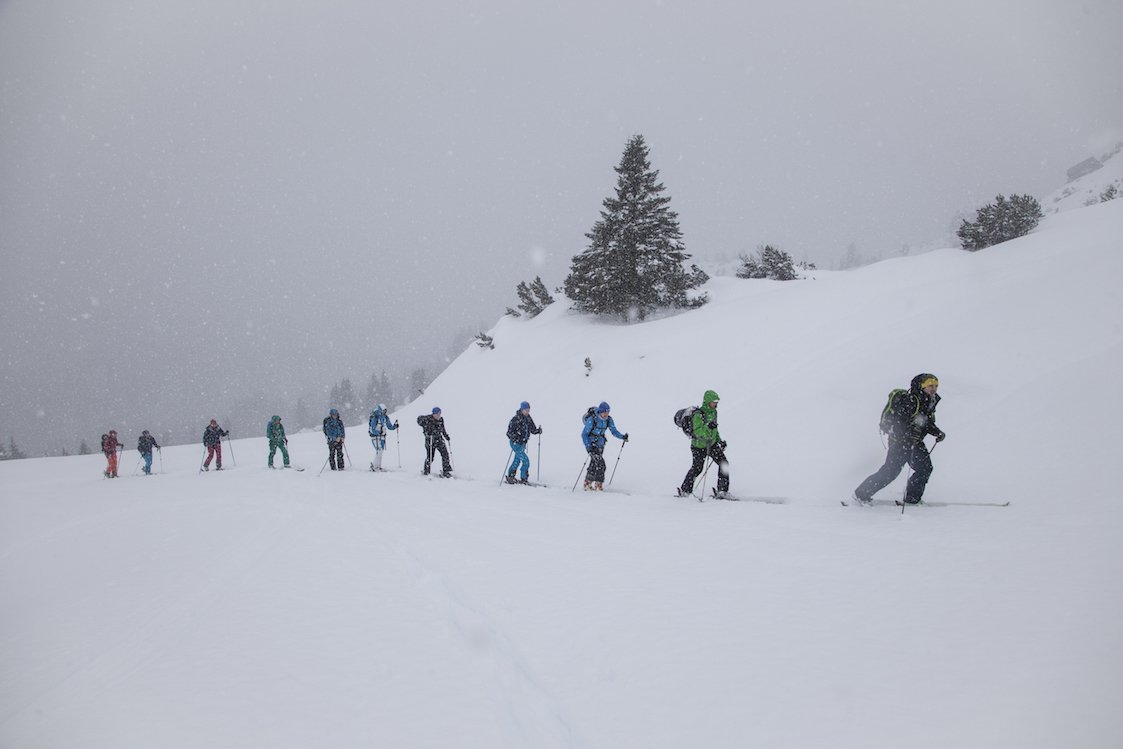 Erfahrungsbericht – Marmot Women’s Winter Camp powered by K2: Frauen ganz unter sich – Freeriden, Wellness und Aprés-Ski im Kleinwalsertal