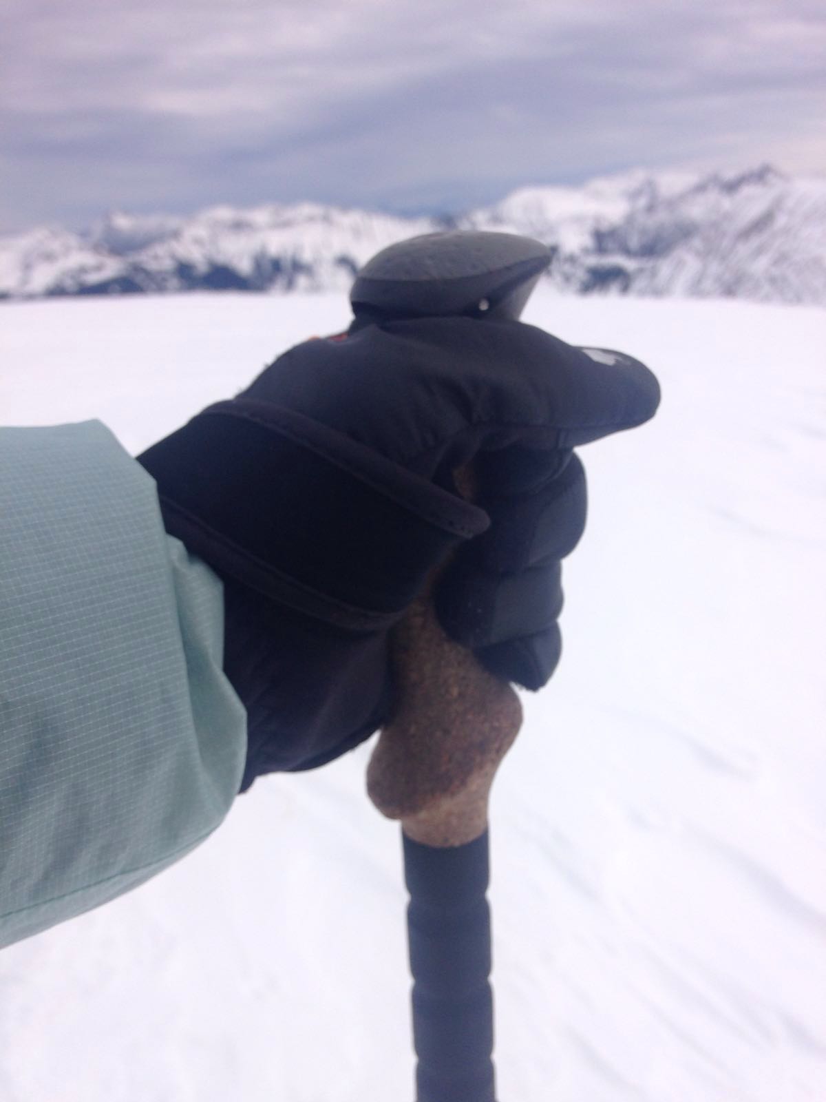 Testbericht - Reusch Pamir Hybrid: Einer für alles - leichter Winterhandschuh aus funktionalem Polartec Alpha Isolationsmaterial