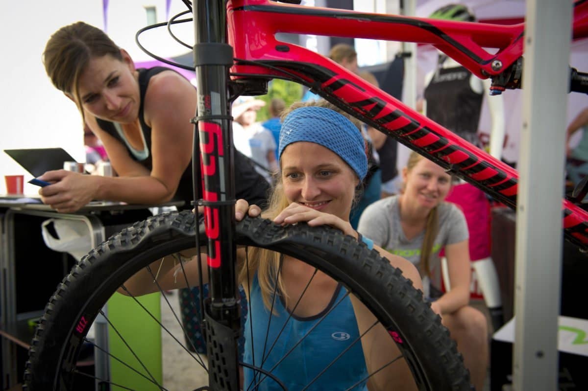 Erfahrungsbericht – Womens’ Bike Camp: Bike hard & relax smart – Frauenpower auf den MTB-Trails am Reschensee
