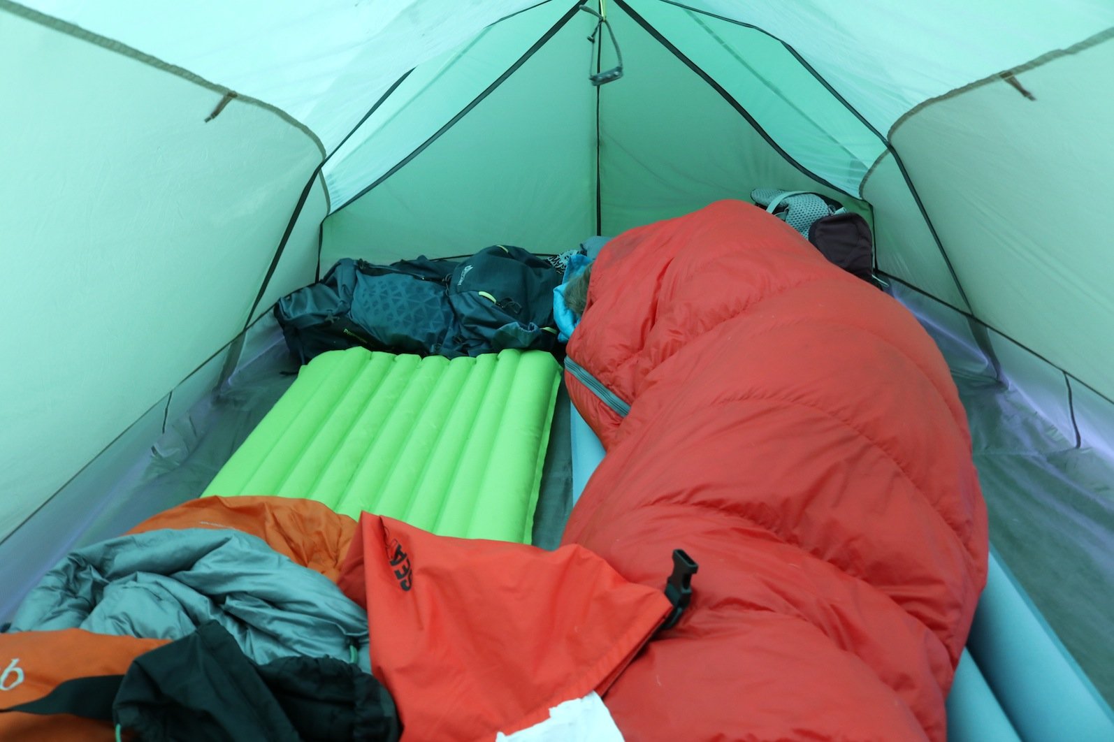 Testbericht- VAUDE Hogan SUL XT 2-3P: Platz da für das Ultraleichtzelt für Weight Watchers und Mehrtagestouren