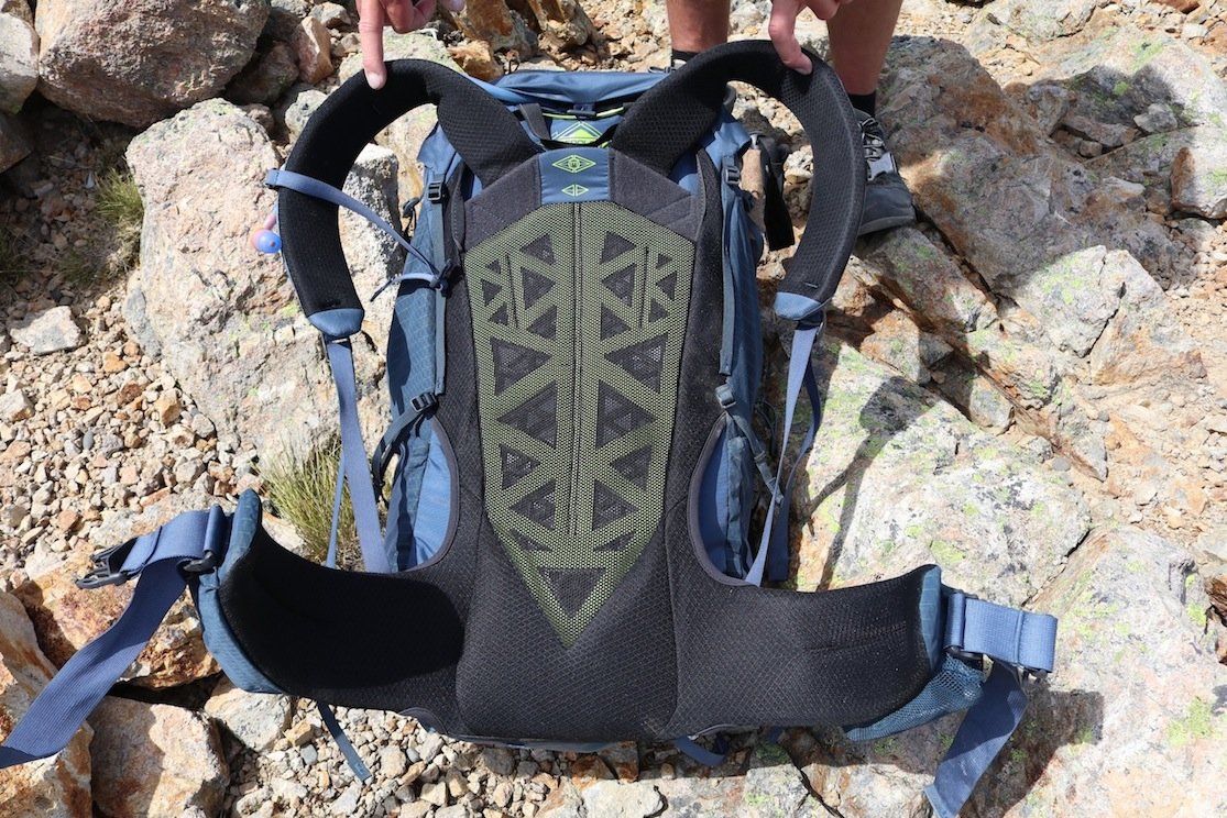 Ultraleichte Rucksäcke und Gepäcklösungen von Osprey , Gregory & Marmot im test